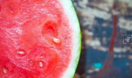 江阴网红吃瓜事件真相是真的吗,事实与谣言的较量